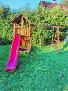 Odpočinková chata na prahu Šumavy Mochtín